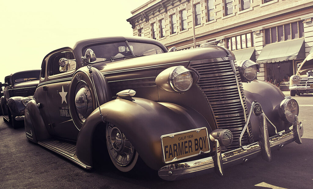 Old Car 1024x618